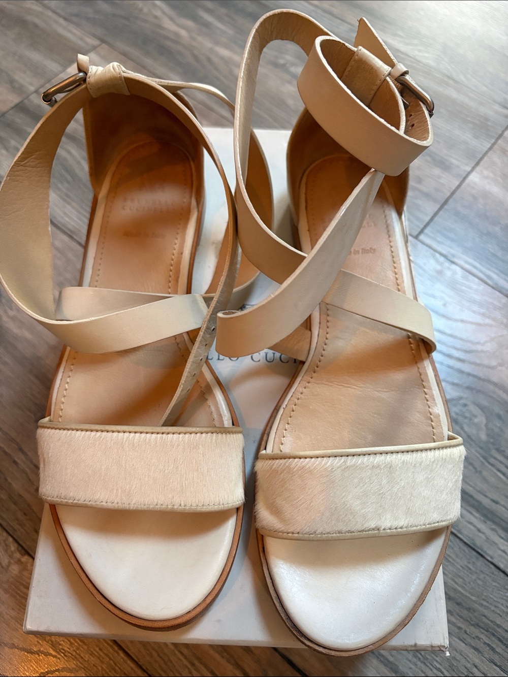 Brunello Cucinelli Cream Leather Ankle-Tie Sandals 39.5
